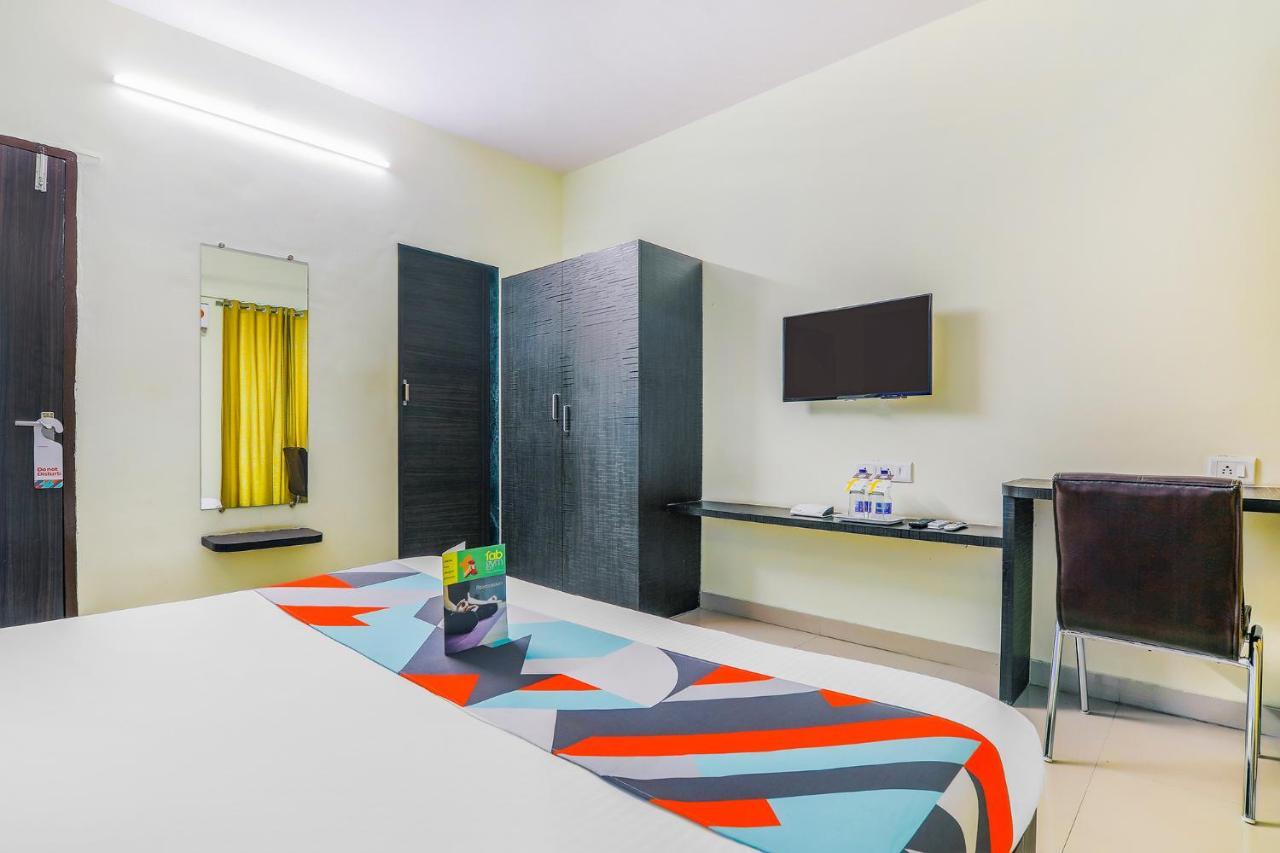 Fabexpress Nalanda Service Apartment ムンバイ エクステリア 写真