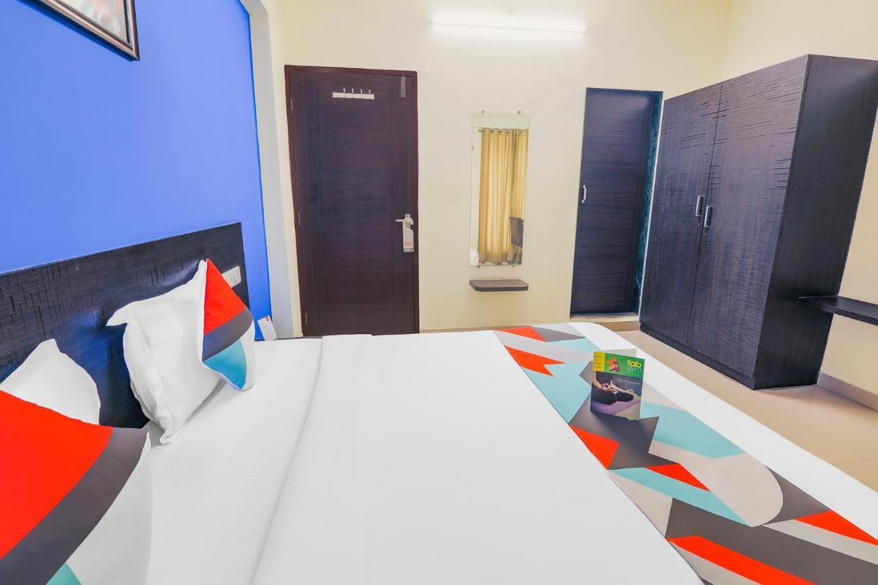Fabexpress Nalanda Service Apartment ムンバイ エクステリア 写真