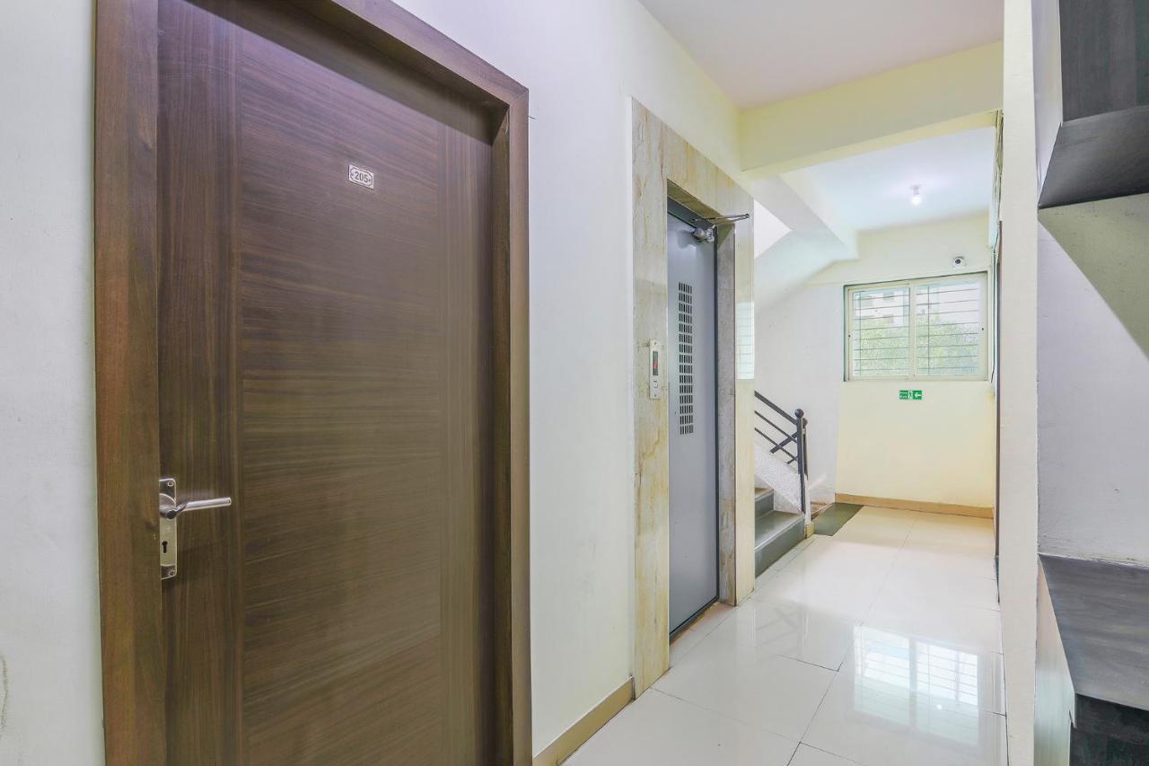 Fabexpress Nalanda Service Apartment ムンバイ エクステリア 写真